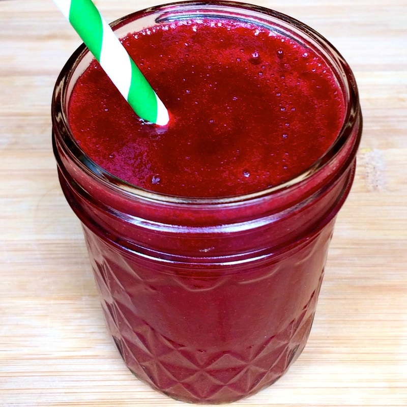 Beet carrot apple smoothie