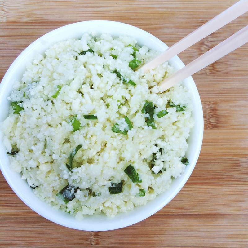Simple Cauliflower Rice (Vegan, Gluten-Free, Low-Carb, Paleo, Whole 30, Oil-Free)