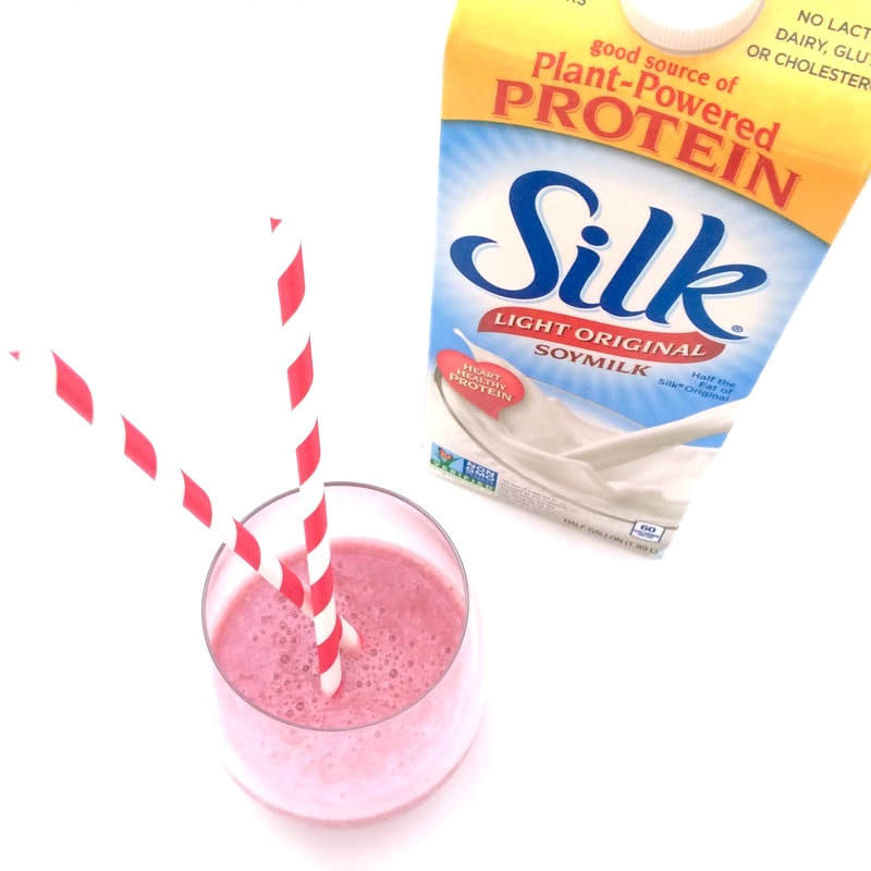 Healthy Vegan Strawberry Milkshake (Low-Fat, No Added Sugar, Dairy-Free)