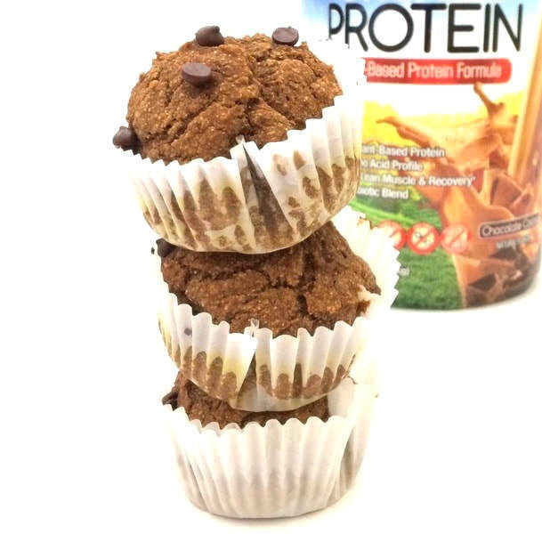 These scrumptious, Vegan Pumpkin Chocolate Chip Muffins are totally delicious and packed with nutrition! They are also oil-free, low-fat, sugar-free, low-calorie, dairy-free, and gluten-free optional. The perfect healthy, vegan breakfast recipe!