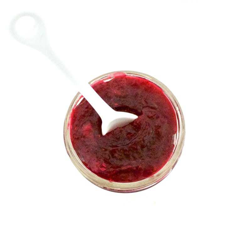 Super simple Sugar-Free Cranberry Jam that is paleo, vegan, gluten-free, fat-free, and oil-free. It comes together in 20 minutes or less and made with only 3 ingredients!