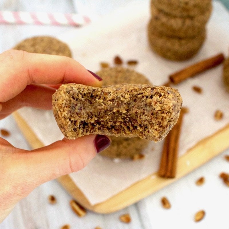 These Keto Vegan Bran Muffins are totally delicious and a perfect, filling breakfast! Loaded with fiber and will keep you full all morning. Gluten-free, sugar-free, low-carb, dairy-free & low-calorie - only 69 calories each!